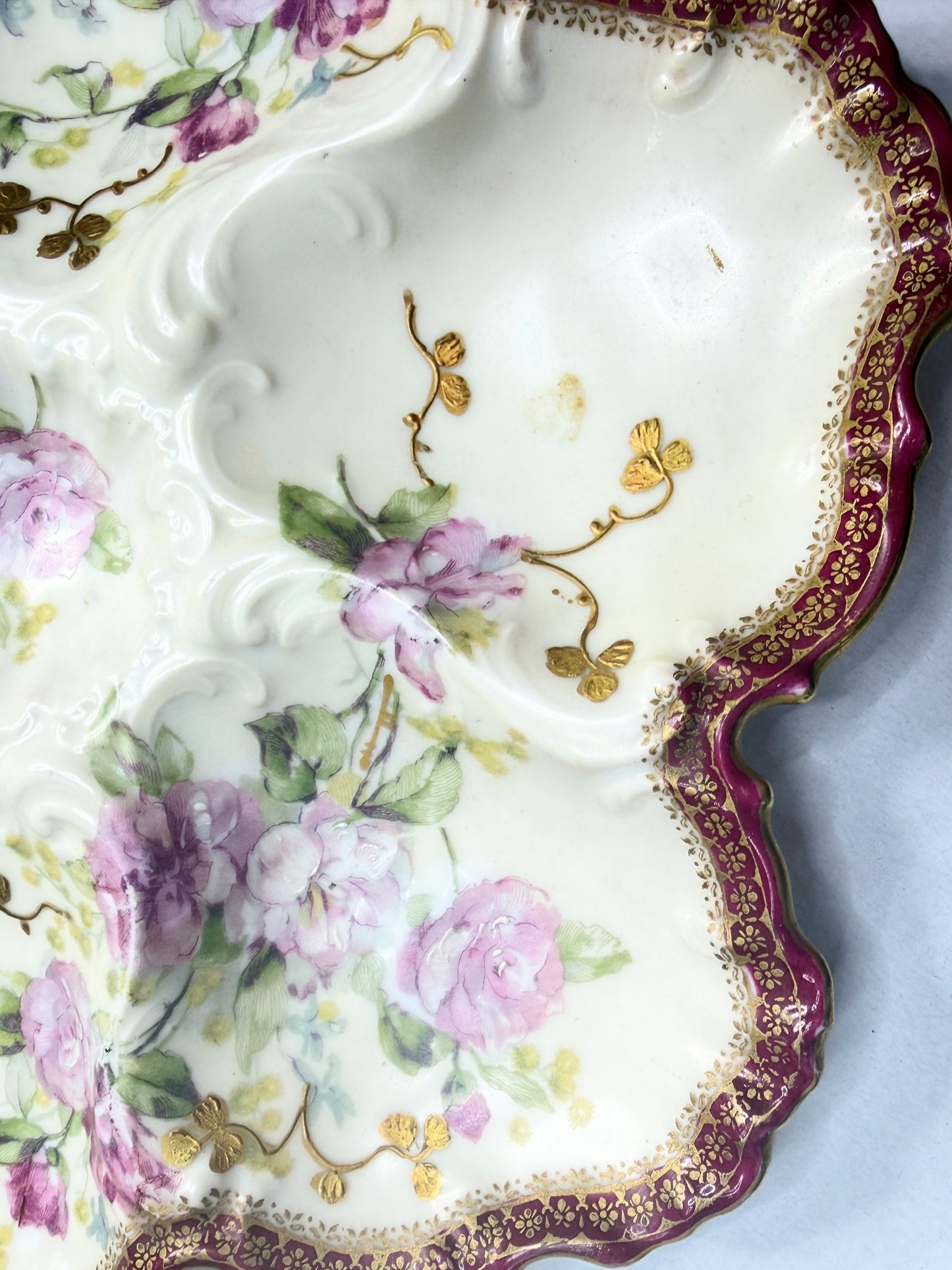 Antique Limoges Oyster Plate 10.0" Rococo Scalloped Burgundy Gilt Floral A753