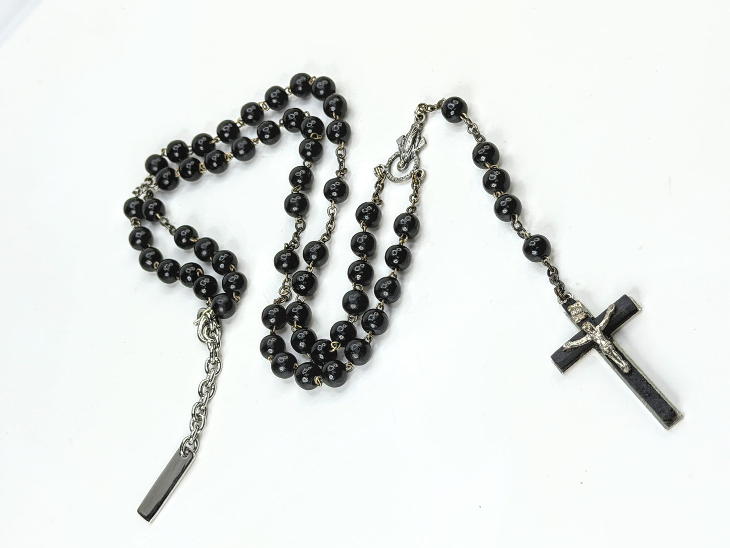 Vintage Dolce & Gabbana 925 Silver Black Bead Rosary Crucifix Necklace JR1983