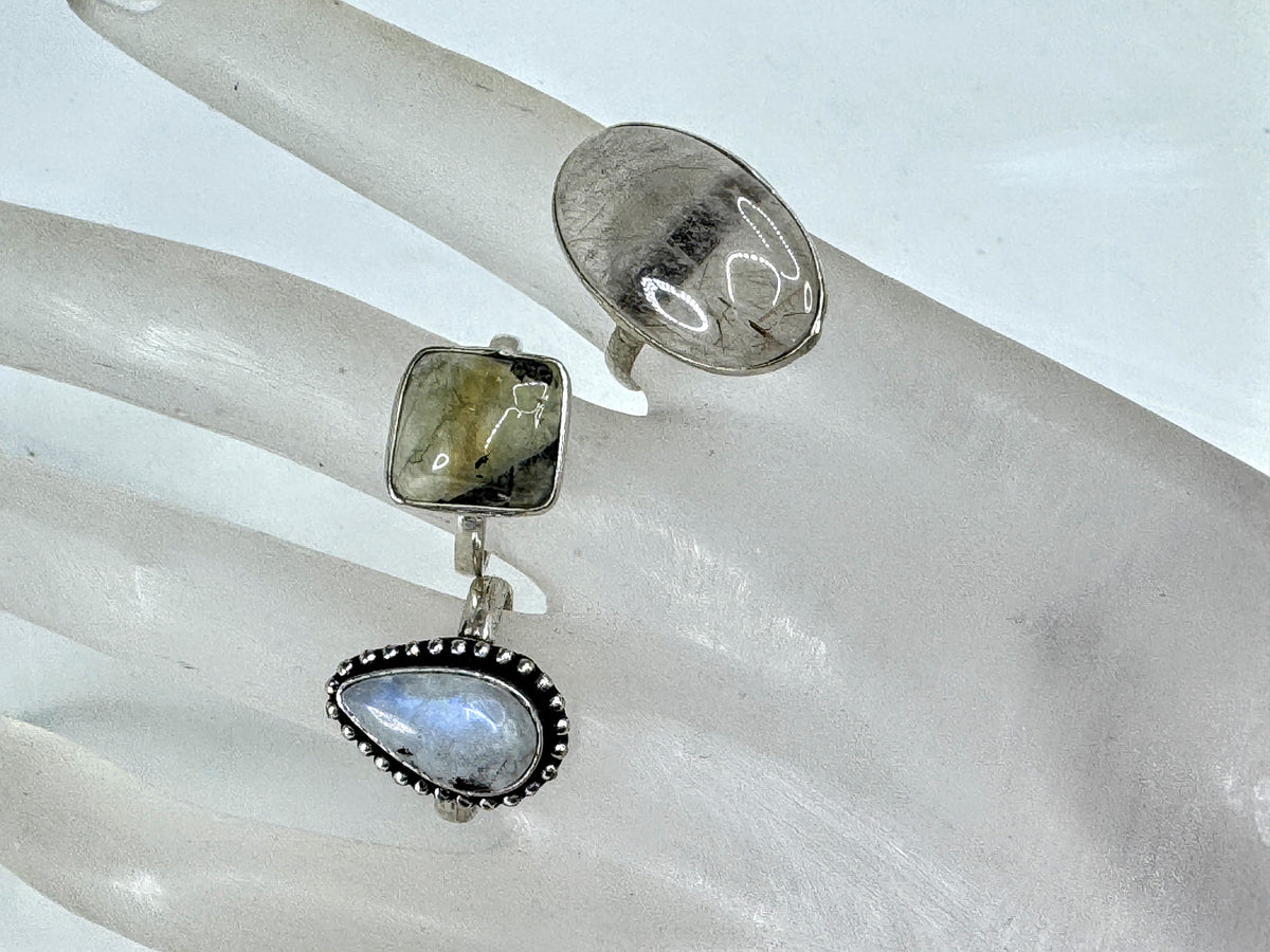 Handmade Green Tourmaline gemstone Sterling Silver Ring Size 7.5  3g s7.5 JR2091