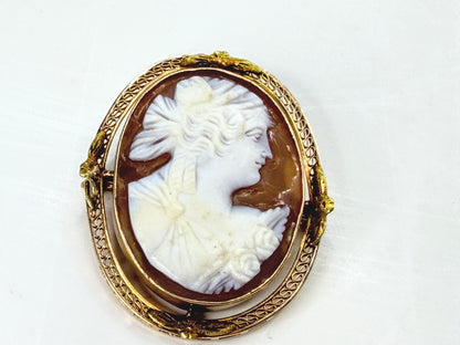 Antique 14K Gold Hand Carved Shell Cameo Brooch Ornate Filigree JR1989
