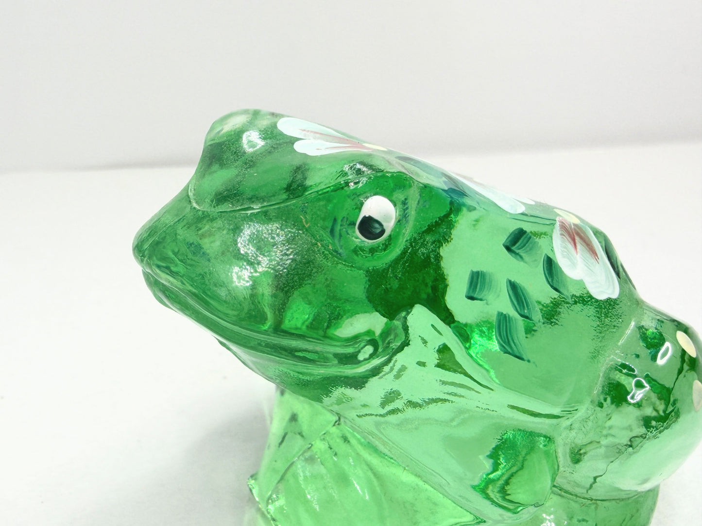 Fenton emerald green art glass frog hand painted floral figurine A768