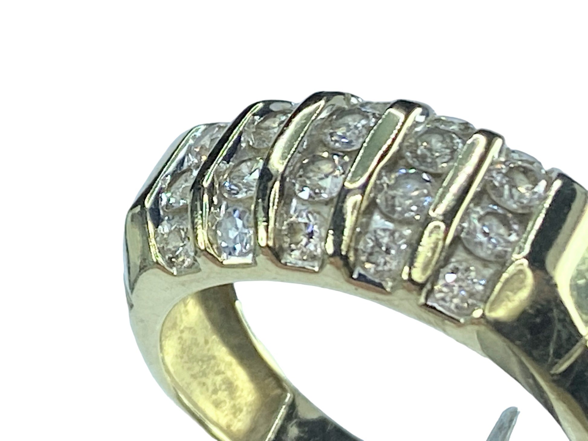 14KT gold 0.6ct G/Si2 round brilliant Diamond cluster ring