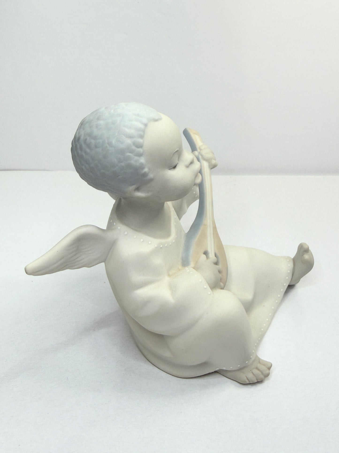 Matte Lladro Black Legacy Collection Angel Boy with Mandolin #4537 A769