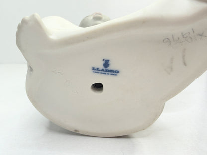 Matte Lladro Black Legacy Collection Angel Boy with Mandolin #4537 A769