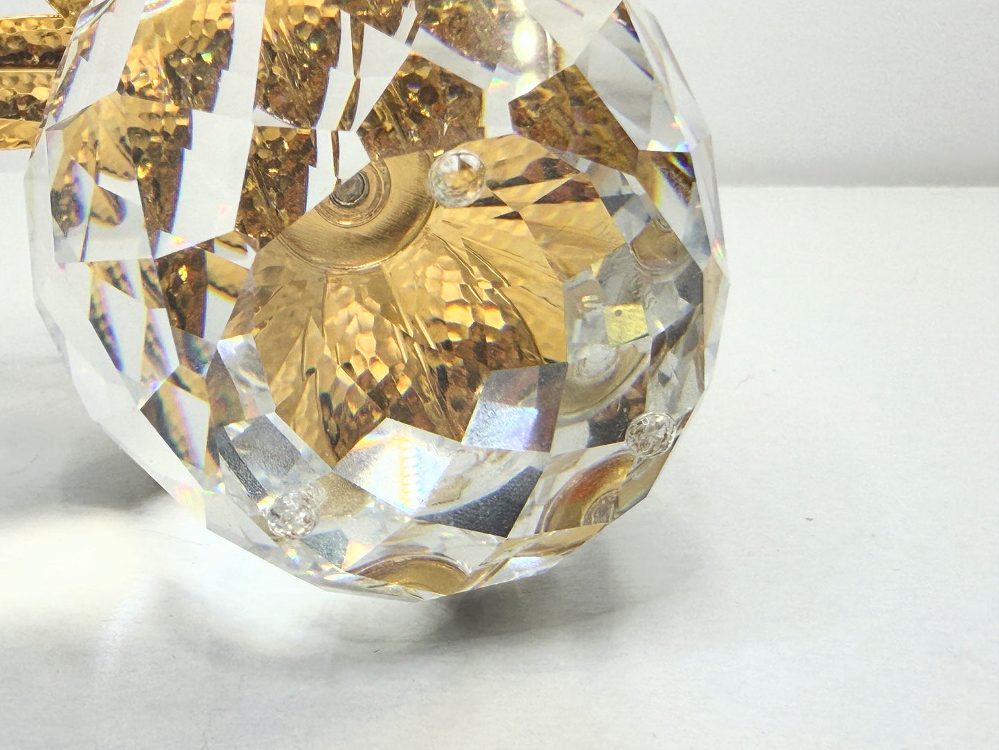 Swarovski Crystal Pineapple Gold Metal Polished leaves! Free Standing Décor S258