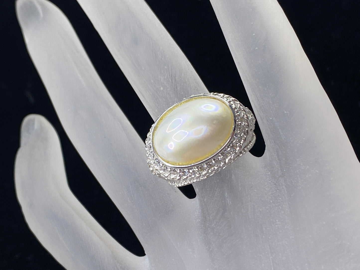 Judith Ripka Sterling silver Mabe Pearl CZ statement ring 11.7g s7 JR9065