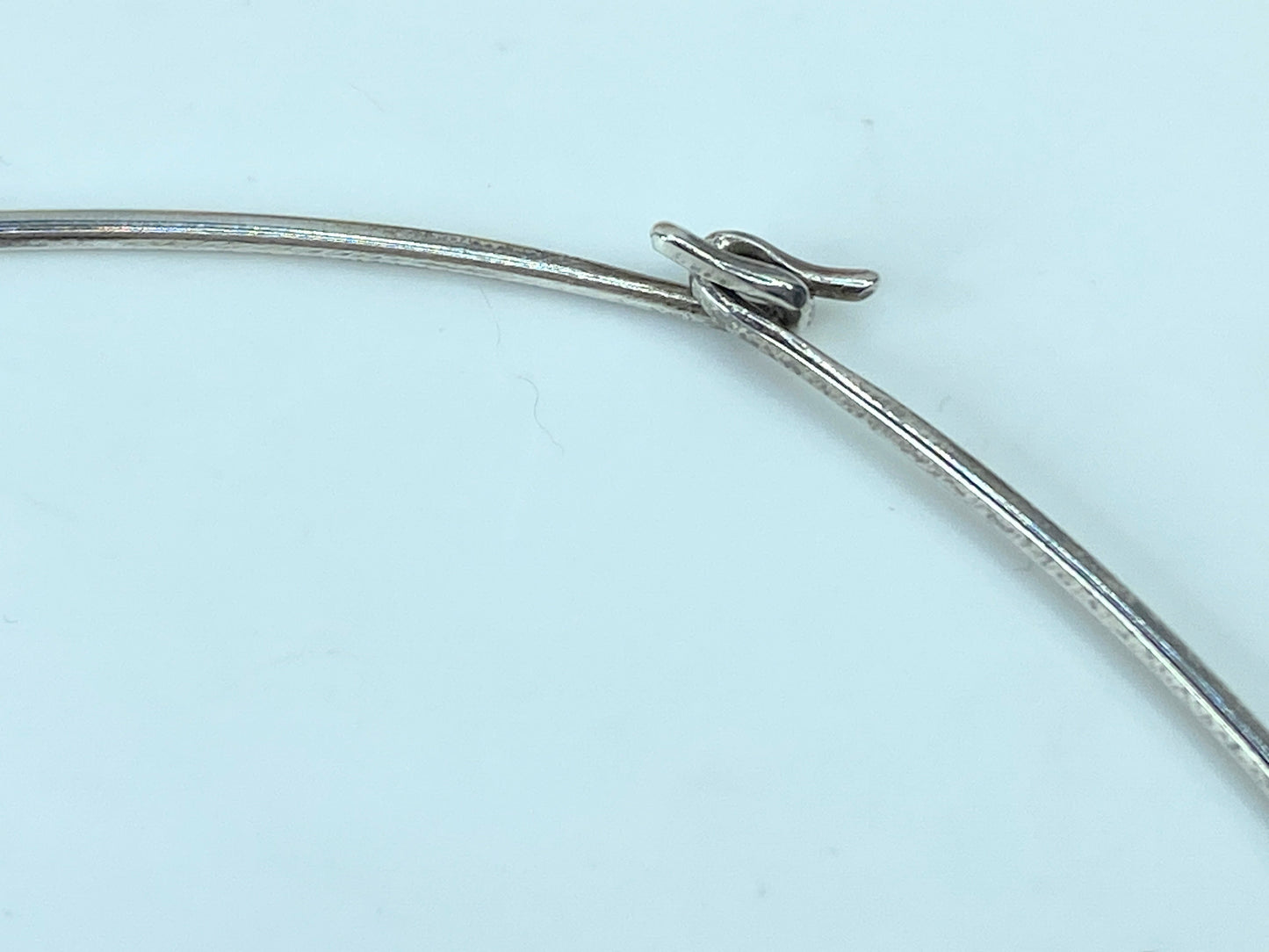 Tiffany & Co. 25.0mm Large Bean Design Elsa Peretti Wire collar choker 16" JR707
