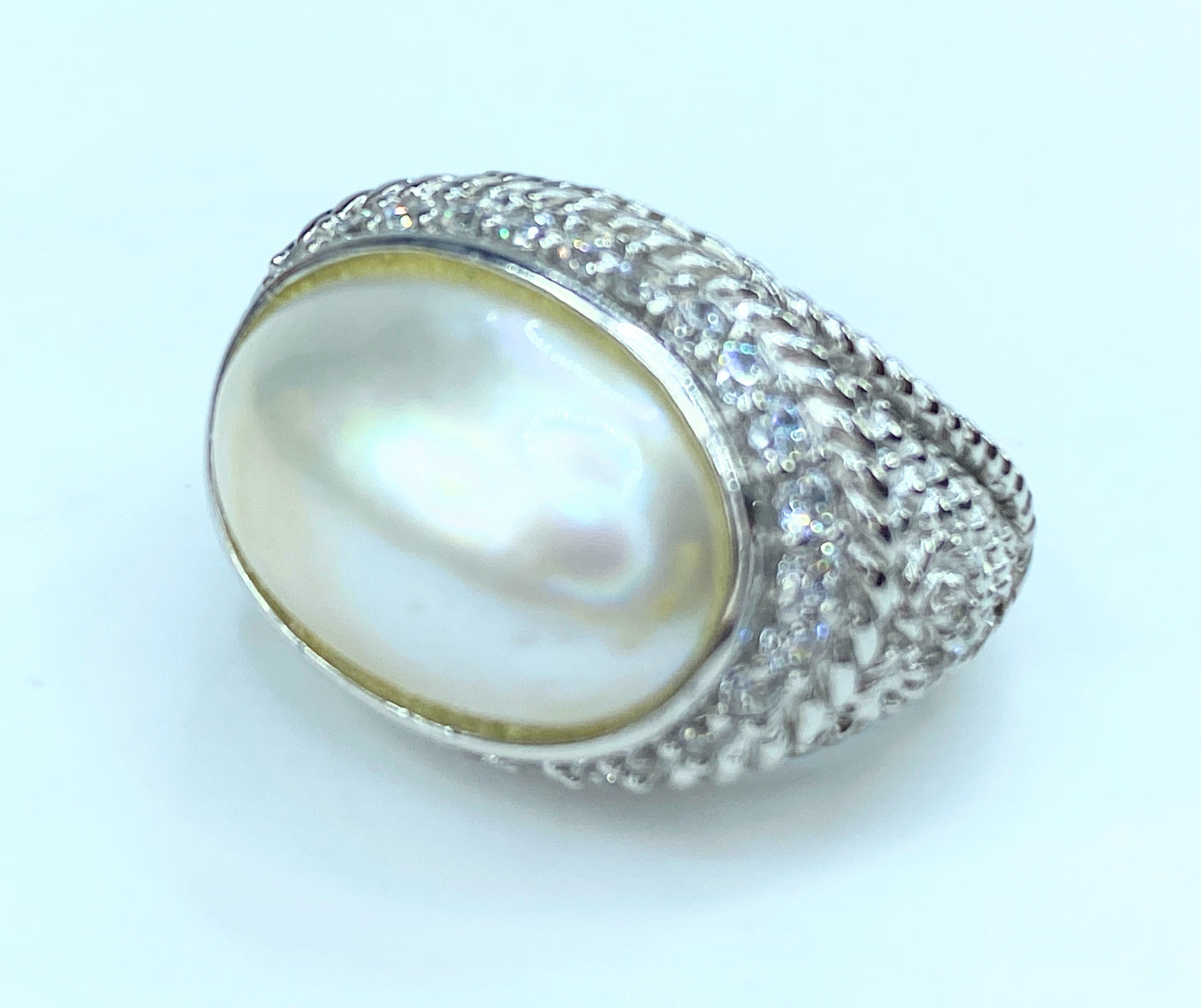 Judith Ripka Sterling silver Mabe Pearl CZ statement ring 11.7g s7 JR9065