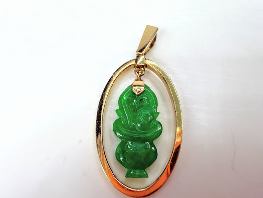 c50's 14K Gold Green Jadeite Carved floral boutique in Vase Pendant 3.8g JR1998