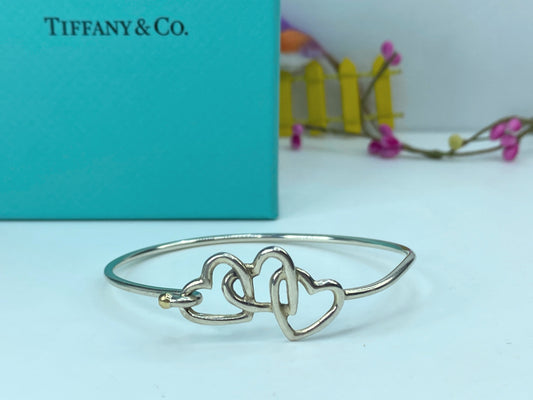 Tiffany & Co. 18k sterling silver Triple Heart eye hook bangle 7.0" JR708