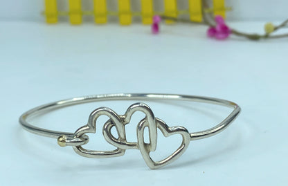 Tiffany & Co. 18k sterling silver Triple Heart eye hook bangle 7.0" JR708
