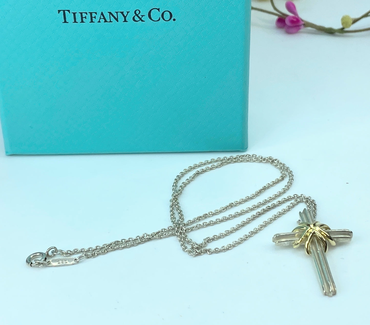 Tiffany & Co Cross Necklace Sterling Silver 18K Gold Pendant necklace 18" JR720