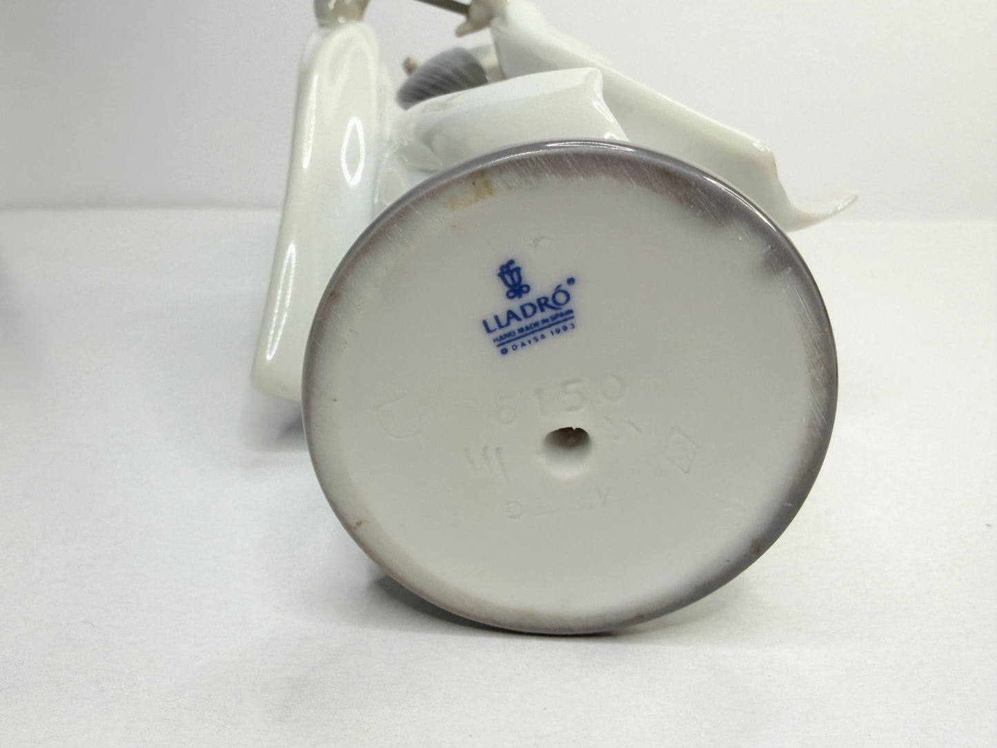 Lladro 6150 Japanese Girl Playing Flute Porcelain Figurine 7.5" Rare A771