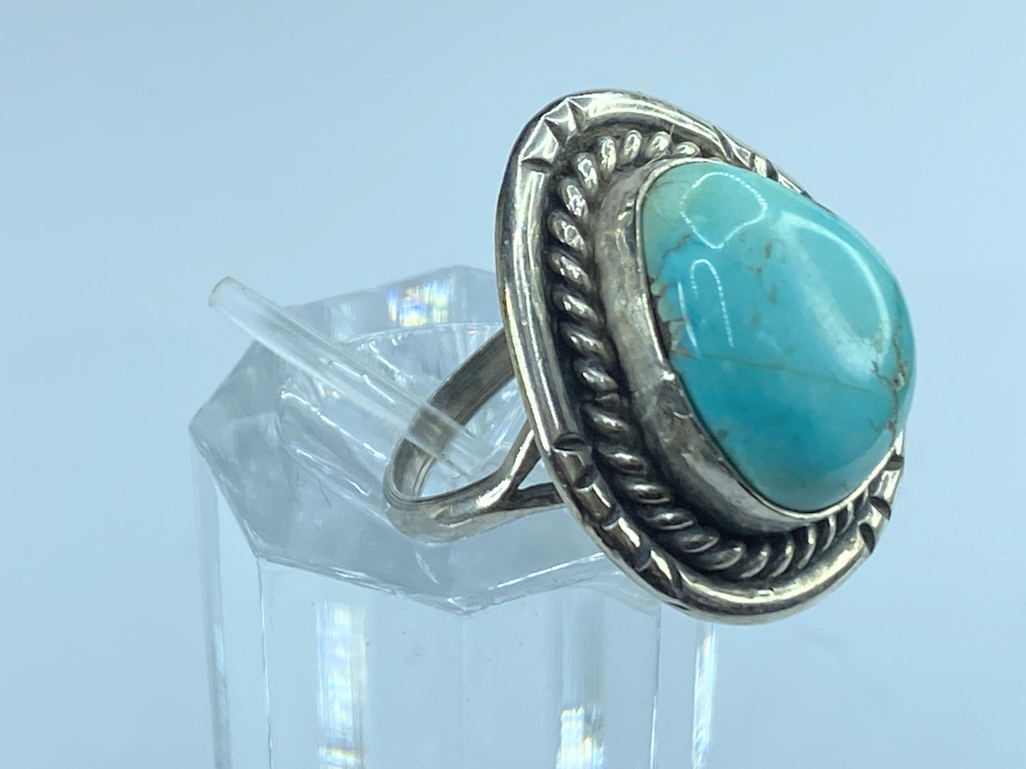 SouthWestern old pawn Blue turquoise rope accent ring