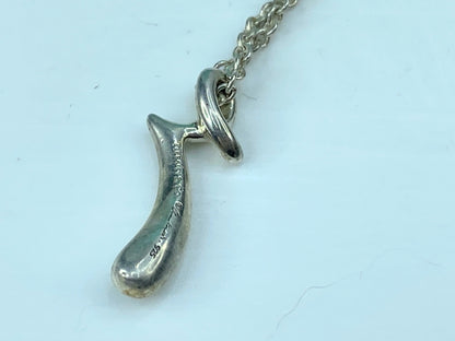 Tiffany & Co Silver Peretti Alphabet "r" Medium pendant necklace 17.5" JR721