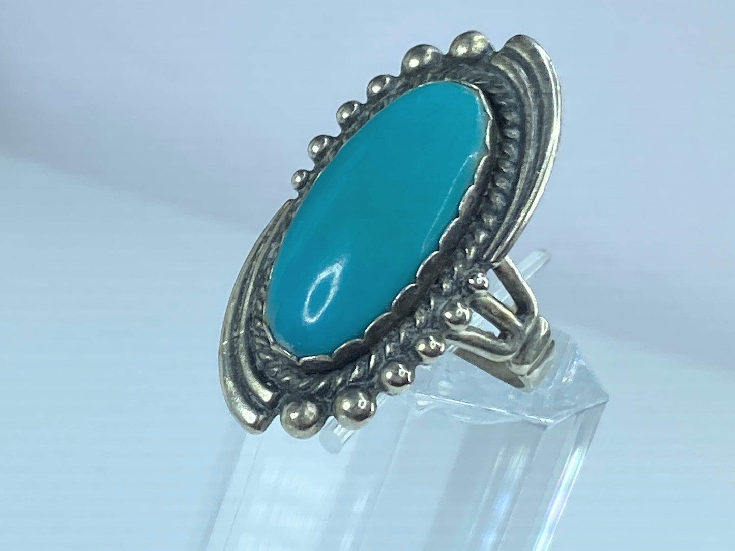 Vintage Southwestern Blue Turquoise rope & Bead accent ring