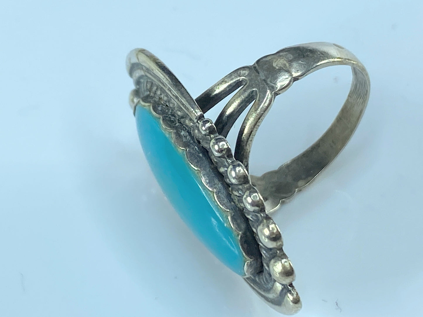 Vintage Southwestern Blue Turquoise rope & Bead accent ring