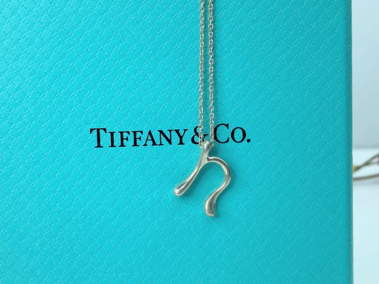 Tiffany & Co. Elsa Peretti Letter "n" sterling silver necklace 16" JR723