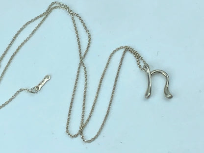 Tiffany & Co. Elsa Peretti Letter "n" sterling silver necklace 16" JR723