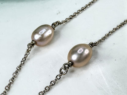 Tiffany & Co Elsa Peretti Open Heart Pink Pearl Bracelet Sterling Silver JR2006