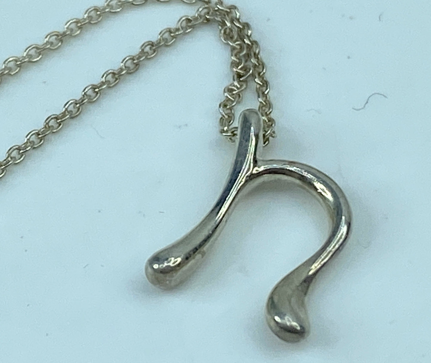 Tiffany & Co. Elsa Peretti Letter "n" sterling silver necklace 16" JR723