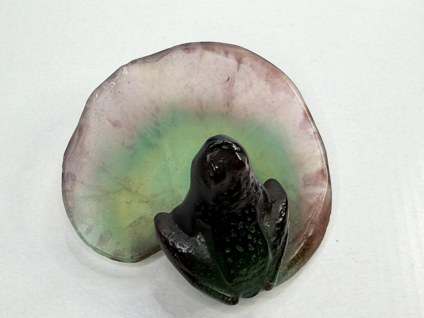 Daum France Pate de Verre frog on lily pad sculpture green amber signed A773