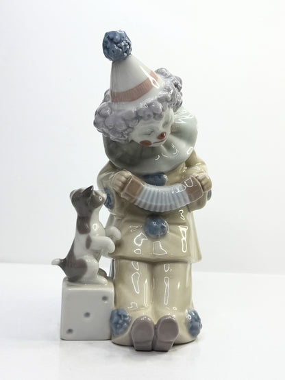 Lladró Pierrot with Puppy and Ball Figurine, Retired 2007 Handcrafted Spain A775