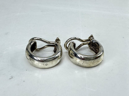 Vintage Tiffany & Co. Sterling Silver Small Hoop Omega Back Earrings 7.4g JR2010