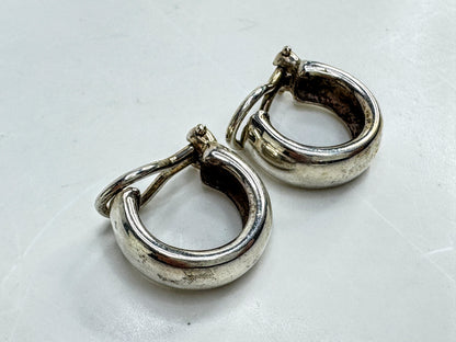 Vintage Tiffany & Co. Sterling Silver Small Hoop Omega Back Earrings 7.4g JR2010