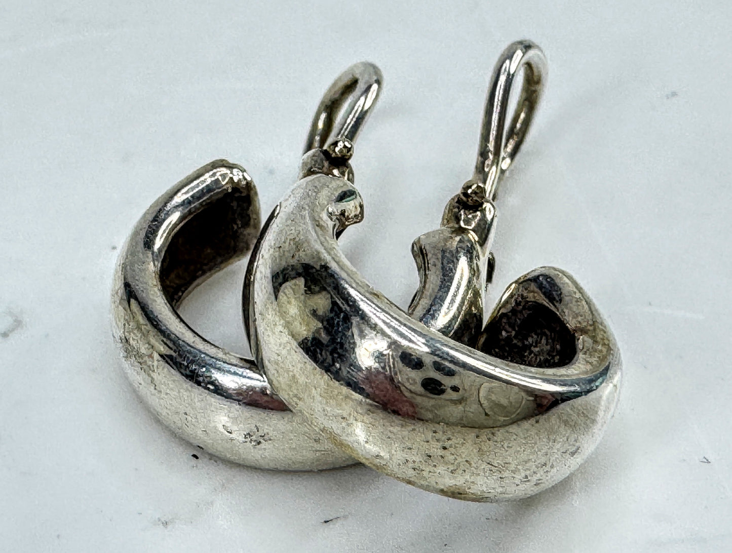 Vintage Tiffany & Co. Sterling Silver Small Hoop Omega Back Earrings 7.4g JR2010