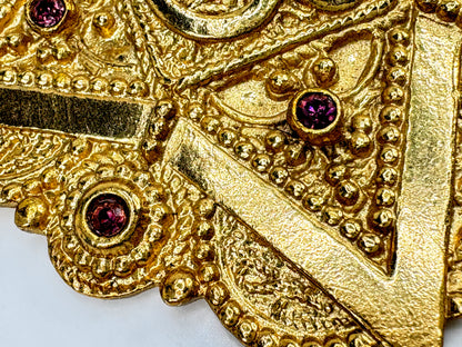 Vintage 1992 Butler & Wilson Gold Tone Hindu Om Brooch Purple Crystals GS852