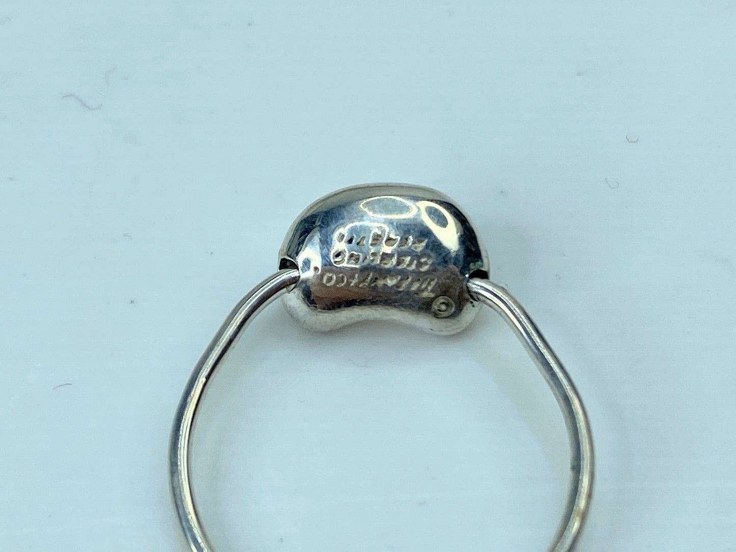 Beautiful Tiffany & Co. Elsa Peretti Rotating Bean Ring in Sterling Silver JR727