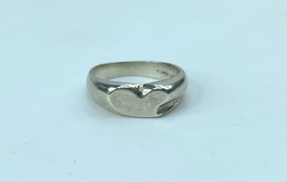 Tiffany & Co. Sterling silver wavy heart ring size 6 JR728