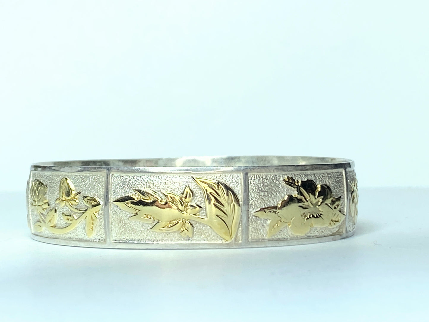 Hawaii Sterling 925 Wide Heirloom Heritage Native Floral bangle JR9378