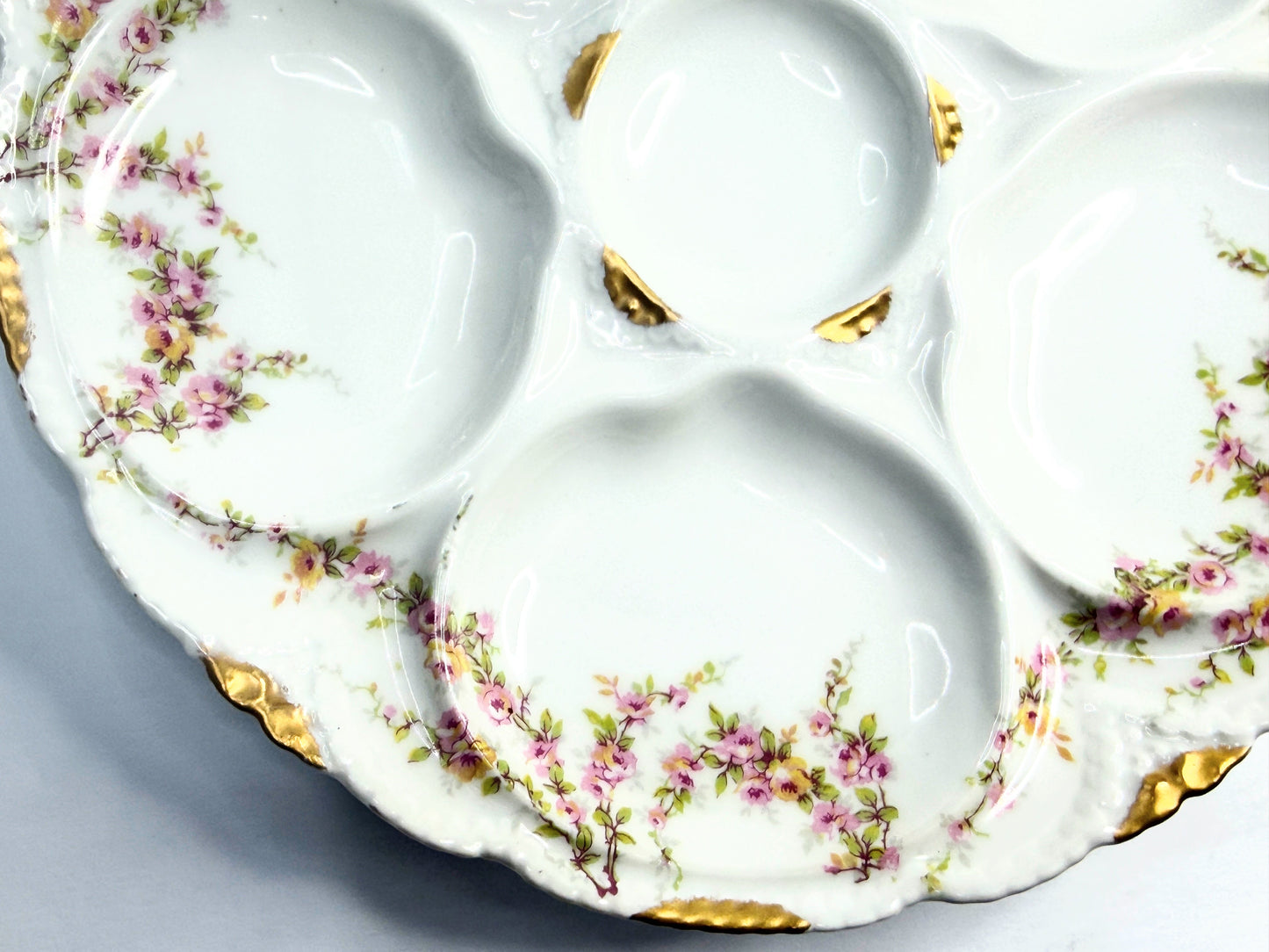 Theodore Haviland Limoges Oyster Plate Pink Rose Garlands Gold Accents A758