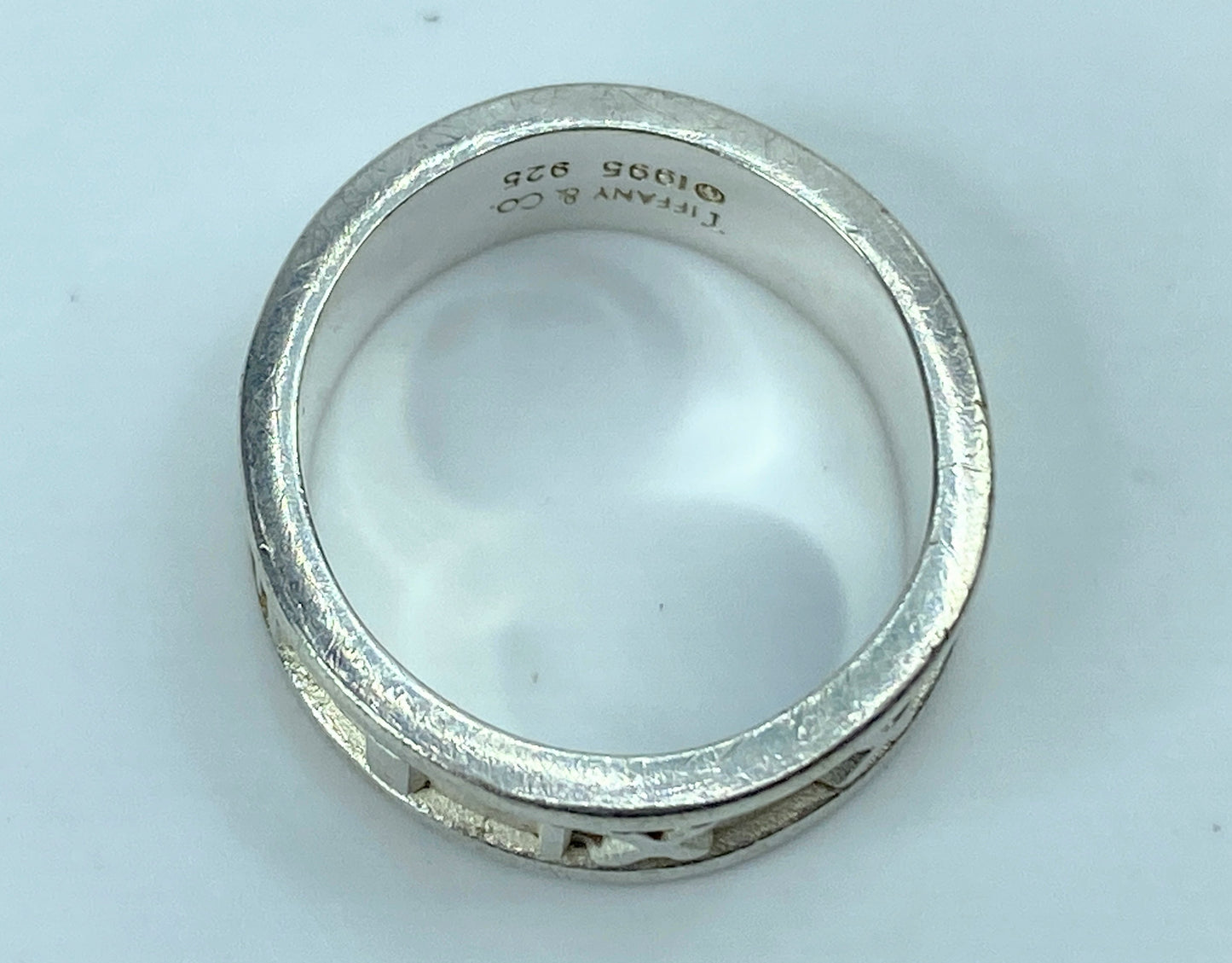Tiffany & Co. Vintage sterling silver Atlas 6mm Band size 7.25 5.7grams