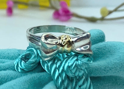 Tiffany & Co. 18K Yellow Gold and Sterling Silver Bow Ring Size 7 3.8g JR739