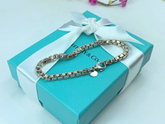 Tiffany & Co. Venetian 4.0mm Box Link Bracelet 925 Sterling Silver JR741