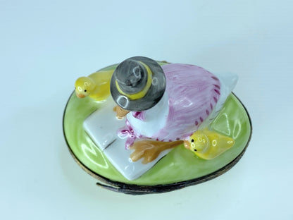 Limoges France Peint Main Mother Goose & gosling trinket box A42