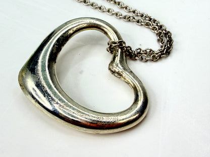 Vintage Tiffany & Co Elsa Peretti Sterling X-Large Open Heart Necklace JR1947