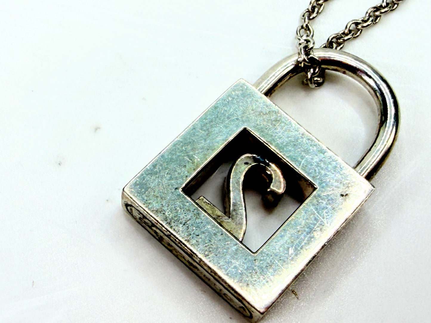 Vintage Tiffany & Co. Sterling Silver Openable Locket Necklace JR1948