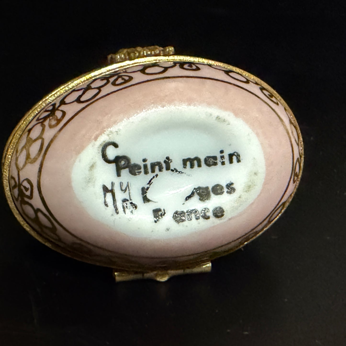 Limoges Hand Painted Porcelain Trinket Box Floral Basket Clasp A778