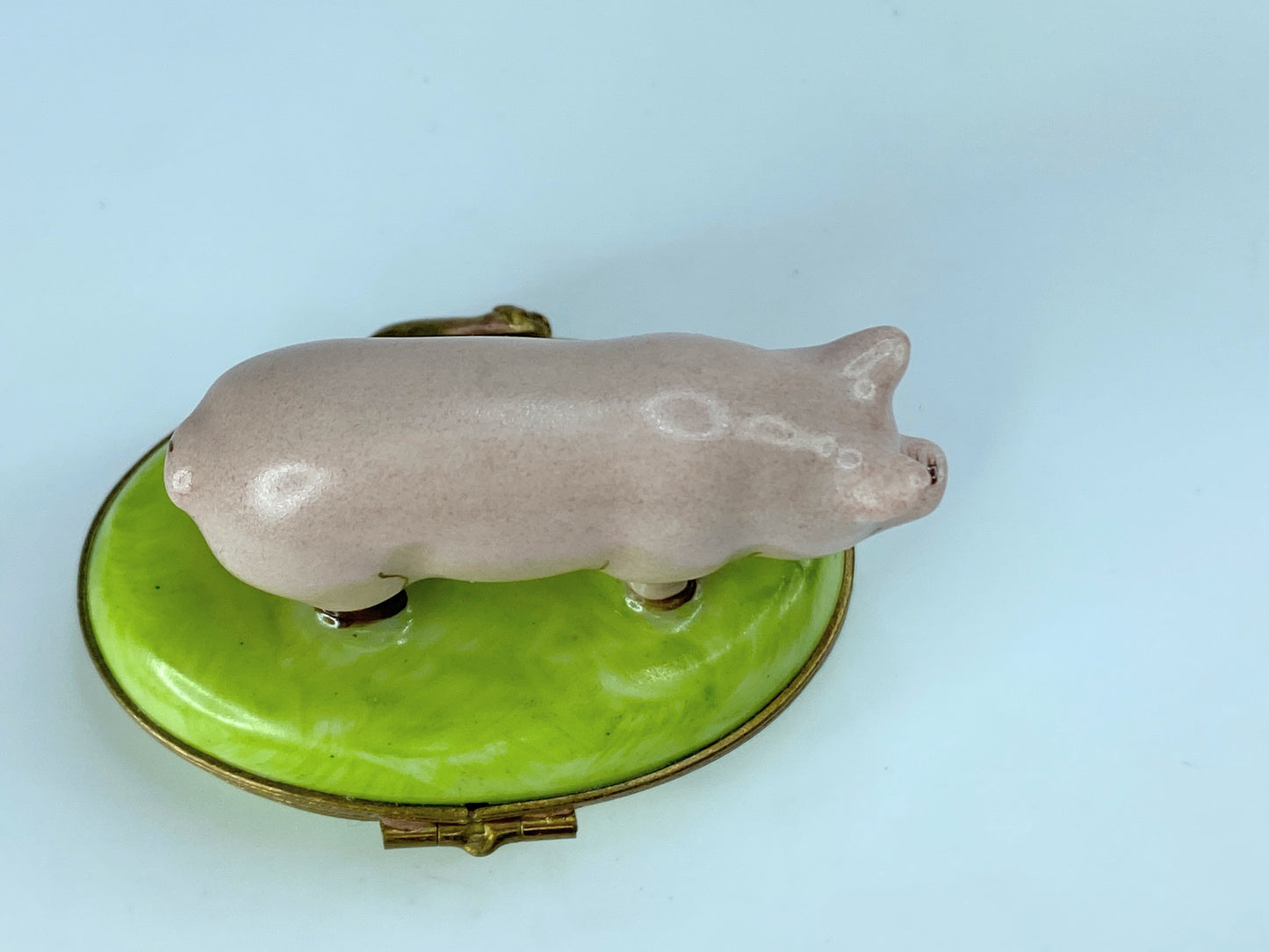 Limoges France Little Piglet in green pasture trinket pig clasp A45