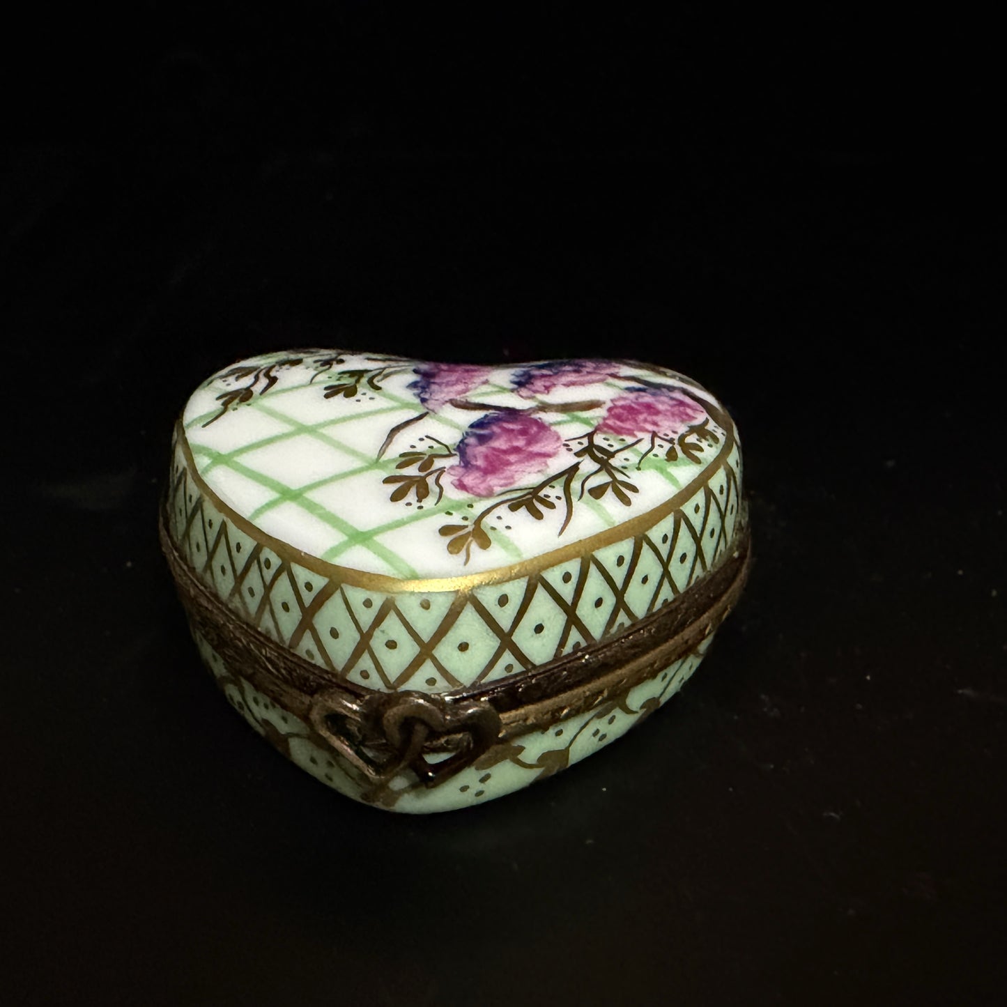 Limoges Heart Trinket Box Grapes Lattice Signed Bertrand HC A781