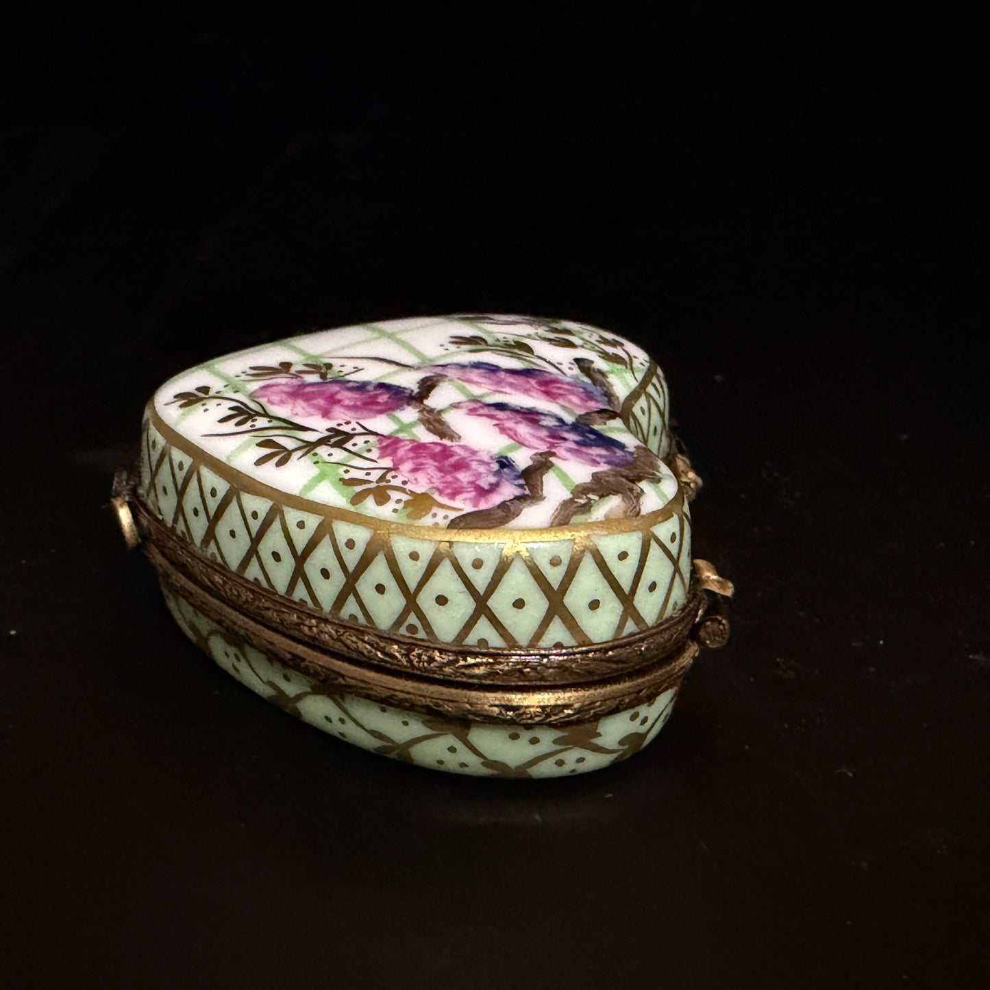 Limoges Heart Trinket Box Grapes Lattice Signed Bertrand HC A781