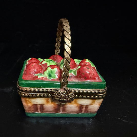 Delightful Strawberry Basket Limoges Box, Hand-Painted with Handle A783