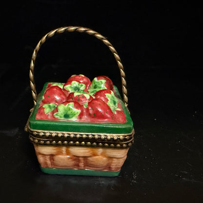 Delightful Strawberry Basket Limoges Box, Hand-Painted with Handle A783