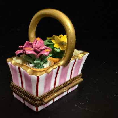 Vintage Peint Main Limoges France Handbag Trinket Box Rose Clasp Signed A784