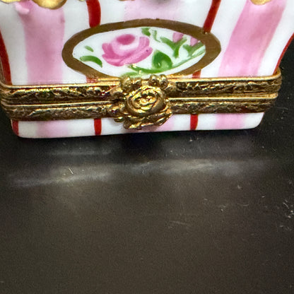 Vintage Peint Main Limoges France Handbag Trinket Box Rose Clasp Signed A784