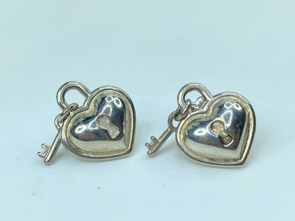 Italy Tiffany & Co. Heart Padlock & Key 925 Sterling Silver post earrings JR752